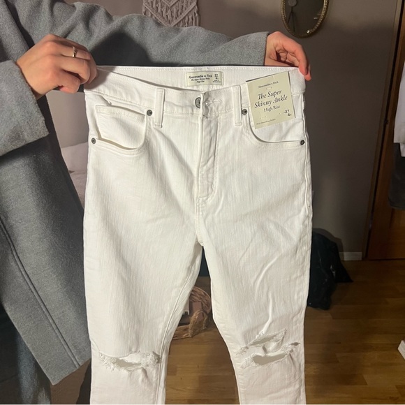 Abercrombie skinny ankle jeans NWT - Picture 2 of 5